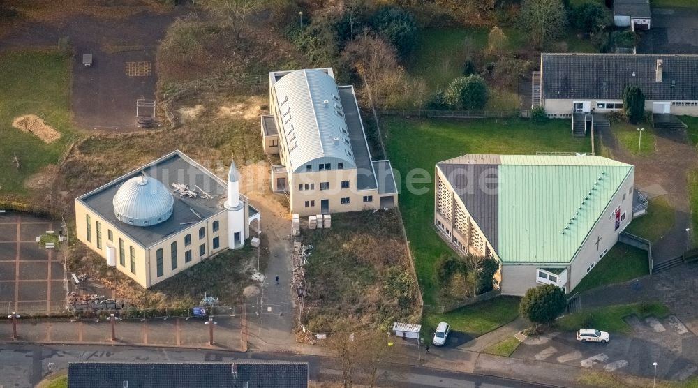 Luftaufnahme Voerde (Niederrhein) - Baustelle zum Neubau der Moschee im Ortsteil Möllen in Voerde (Niederrhein) im Bundesland Nordrhein-Westfalen