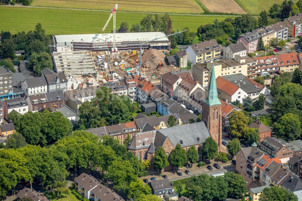 Essen aus der Vogelperspektive: Baustelle zum Neubau eines Nahversorgungszentrums entlang der Frintroper Straße in Essen im Bundesland Nordrhein-Westfalen - NRW, Deutschland