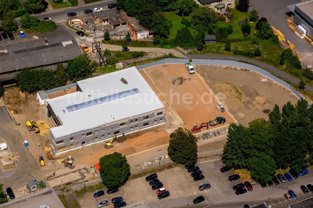 Witten von oben - Baustelle zum Neubau einer neuen Bushalle auf dem ehemaligen Gelände des Güterbahnhofs an der Pferdebachstraße in Witten im Bundesland Nordrhein-Westfalen