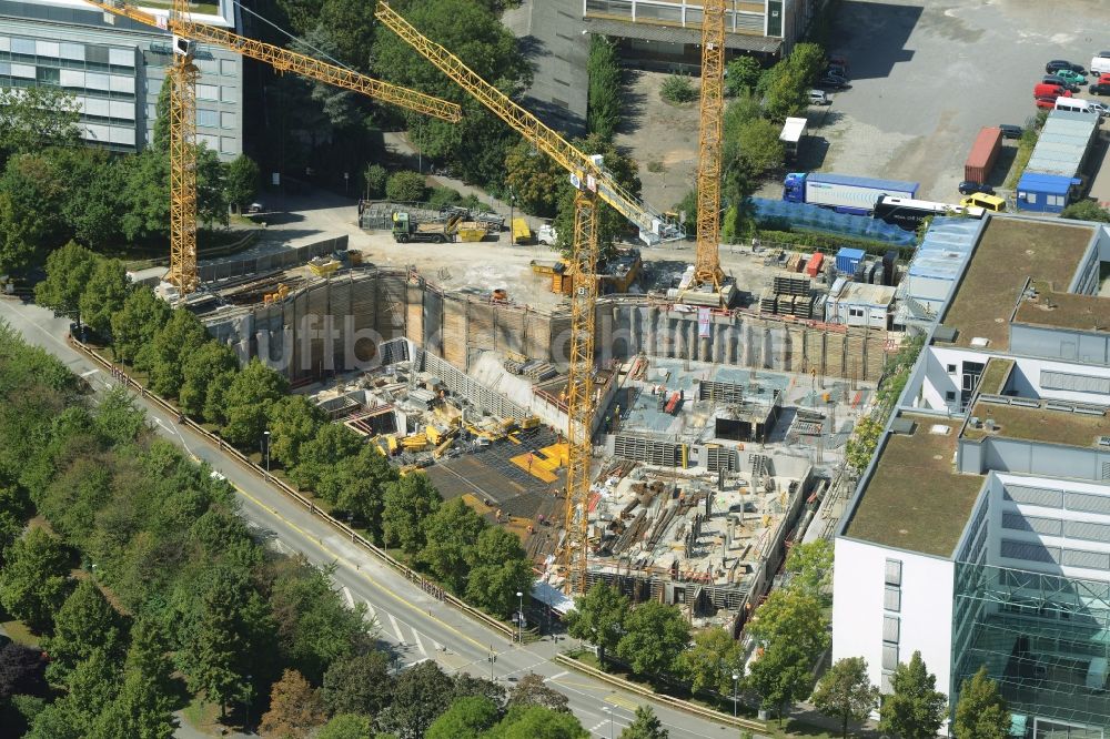 Stuttgart aus der Vogelperspektive: Baustelle zum Neubau der neuen Unternehmenszentrale der Daimler Financial Services AG an der Stresemannstraße in Stuttgart im Bundesland Baden-Württemberg