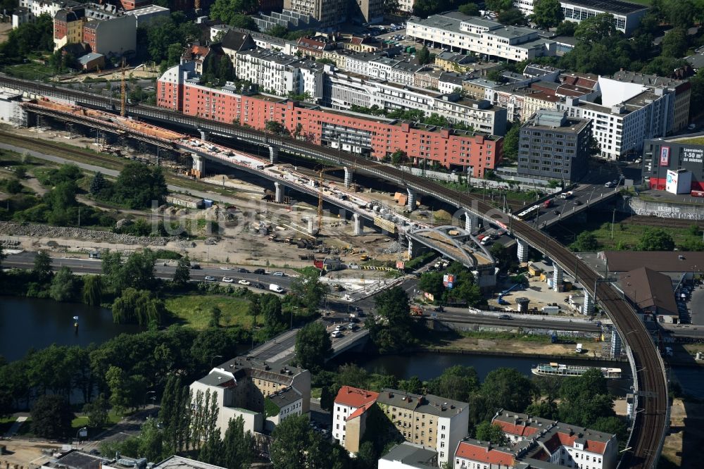 Luftbild Berlin - Baustelle zum Neubau der Nordring- Anbindung S21 der S-Bahn in Berlin