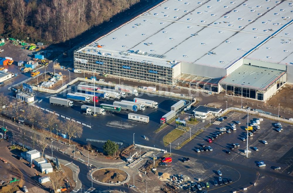 Bochum aus der Vogelperspektive: Baustelle zum Neubau eines Opel Warenverteilzentrums im Ortsteil Langendreer in Bochum im Bundesland Nordrhein-Westfalen