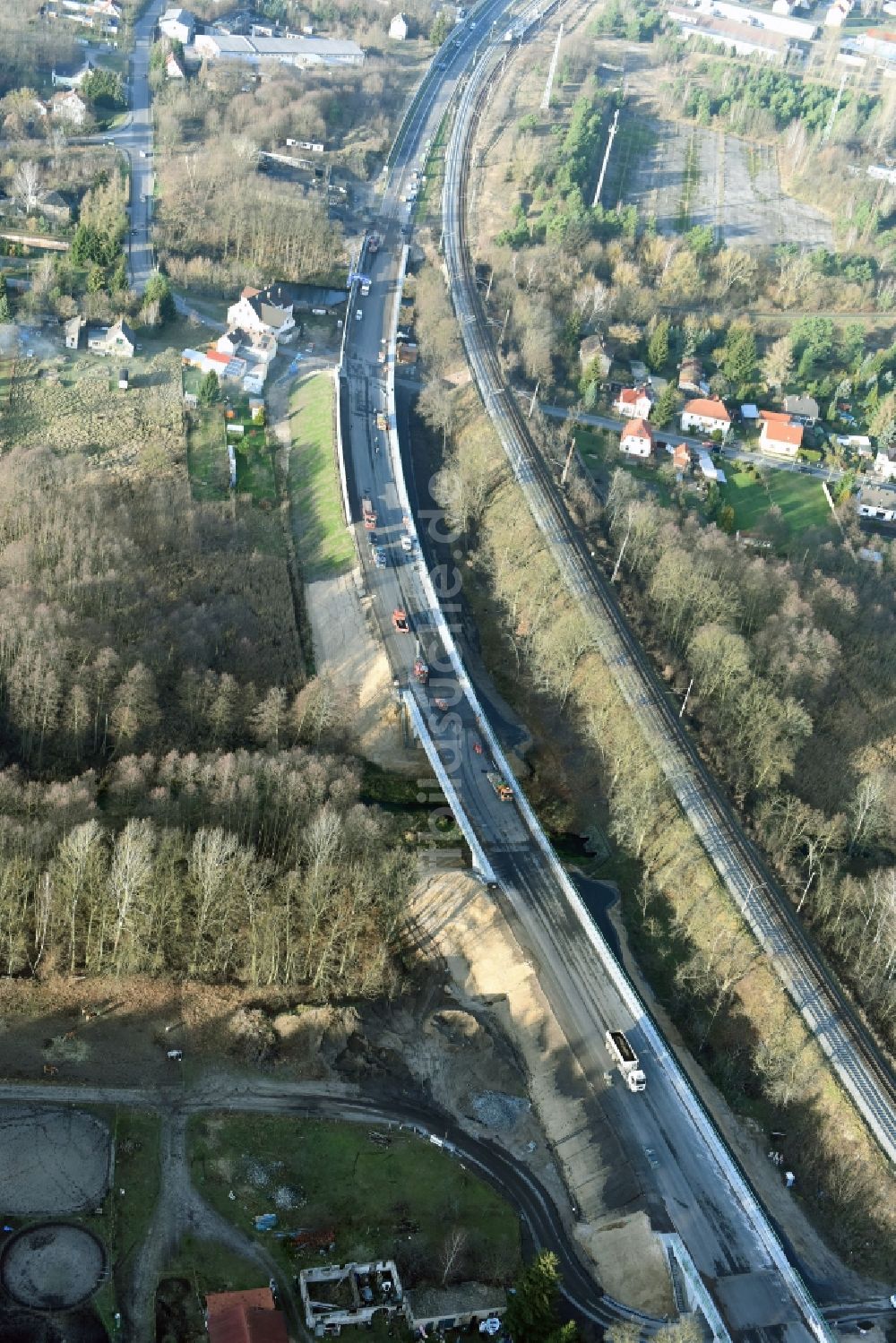 Luftbild Brieskow-Finkenheerd - Baustelle zum Neubau der OU Ortsumfahrung der Bundesstraße B112 in Brieskow-Finkenheerd im Bundesland Brandenburg