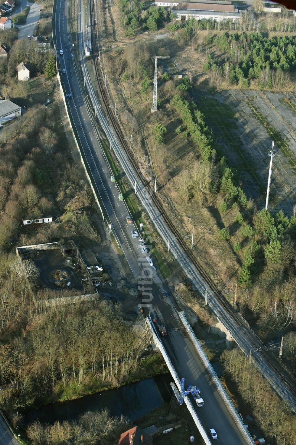 Brieskow-Finkenheerd von oben - Baustelle zum Neubau der OU Ortsumfahrung der Bundesstraße B112 in Brieskow-Finkenheerd im Bundesland Brandenburg