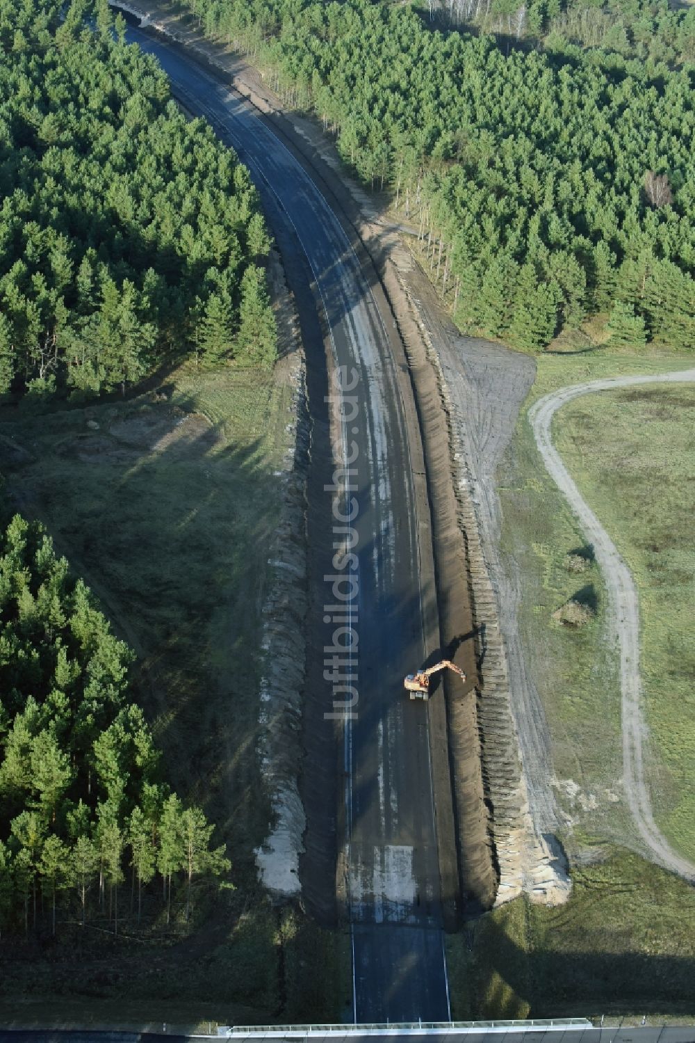 Luftbild Brieskow-Finkenheerd - Baustelle zum Neubau der OU Ortsumfahrung der Bundesstraße B112 in Brieskow-Finkenheerd im Bundesland Brandenburg