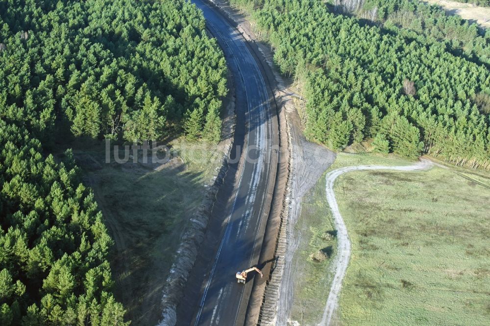 Luftaufnahme Brieskow-Finkenheerd - Baustelle zum Neubau der OU Ortsumfahrung der Bundesstraße B112 in Brieskow-Finkenheerd im Bundesland Brandenburg