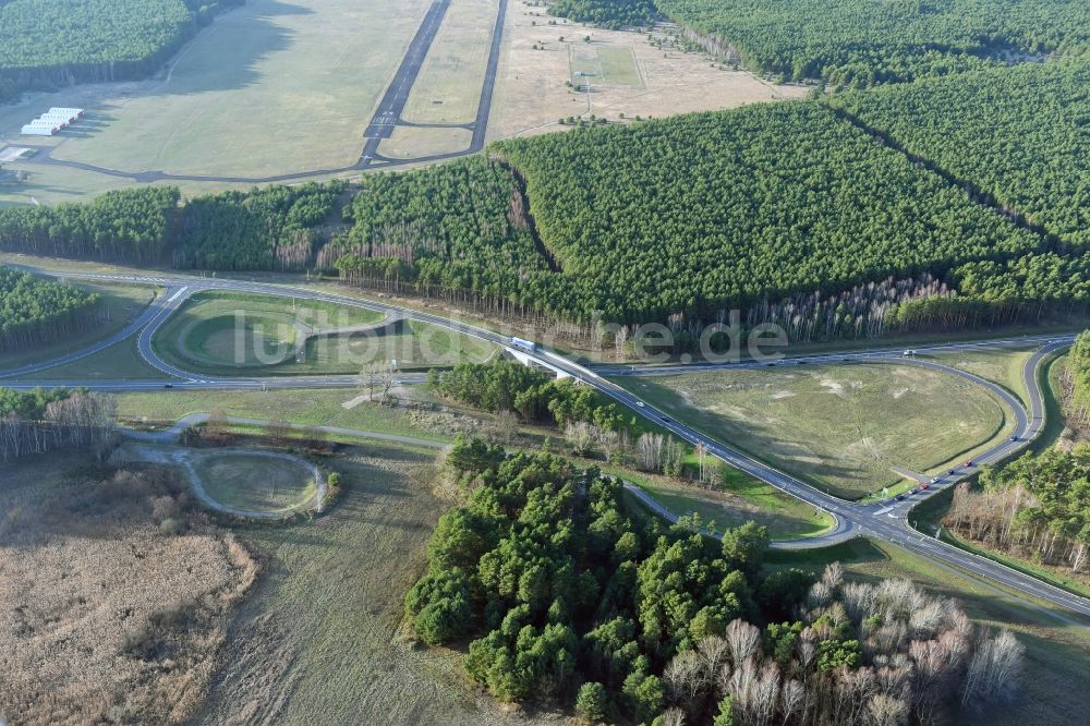 Luftbild Brieskow-Finkenheerd - Baustelle zum Neubau der OU Ortsumfahrung der Bundesstraße B112 in Brieskow-Finkenheerd im Bundesland Brandenburg