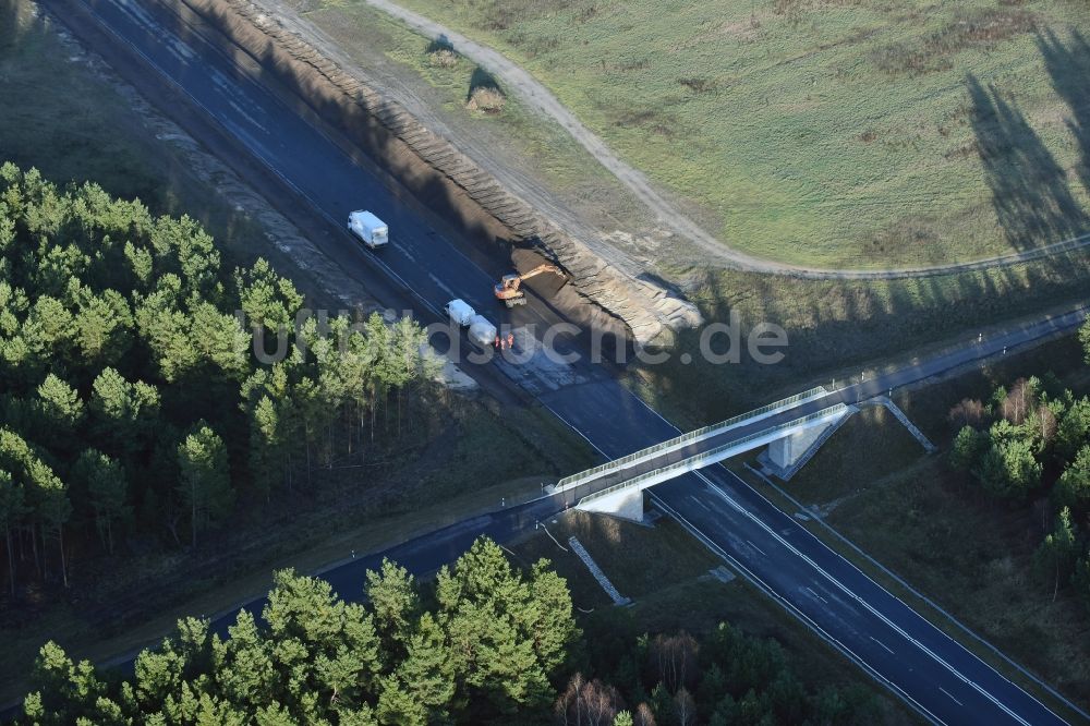 Brieskow-Finkenheerd aus der Vogelperspektive: Baustelle zum Neubau der OU Ortsumfahrung der Bundesstraße B112 in Brieskow-Finkenheerd im Bundesland Brandenburg