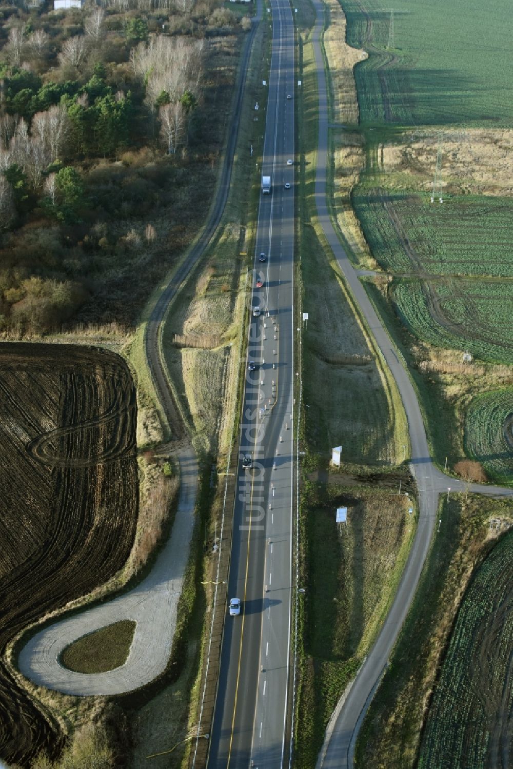 Brieskow-Finkenheerd von oben - Baustelle zum Neubau der OU Ortsumfahrung der Bundesstraße B112 in Brieskow-Finkenheerd im Bundesland Brandenburg