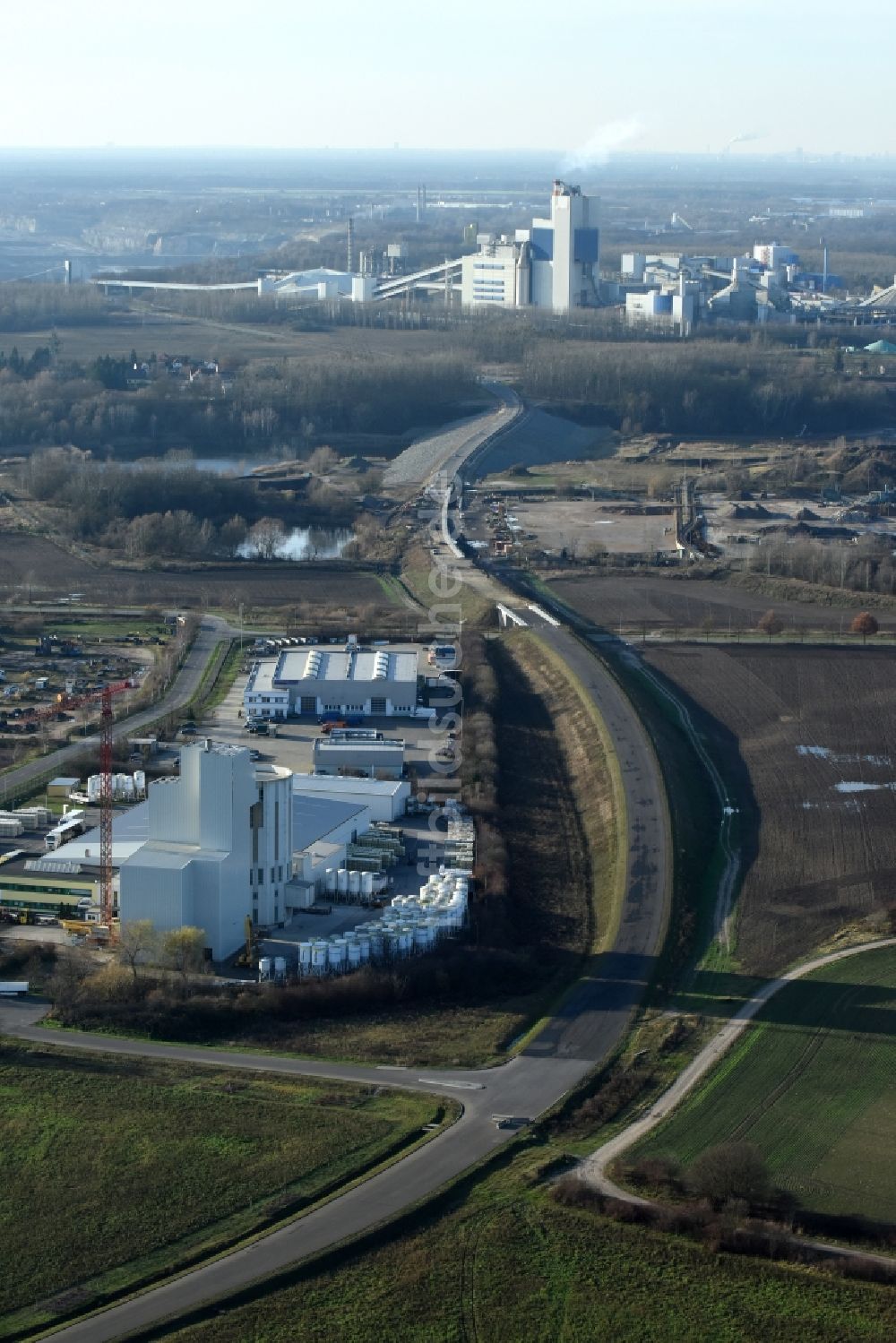 Herzfelde von oben - Baustelle zum Neubau der OU Ortsumgehung der Bundesstraße B 1n Herzfelde im Bundesland Brandenburg