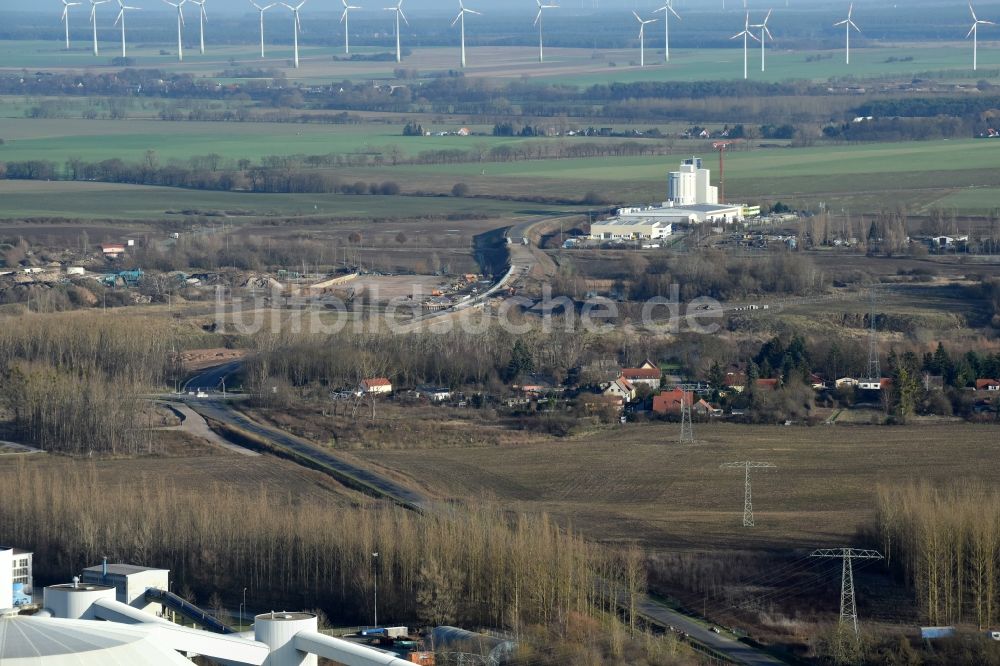 Herzfelde von oben - Baustelle zum Neubau der OU Ortsumgehung der Bundesstraße B 1n Herzfelde im Bundesland Brandenburg