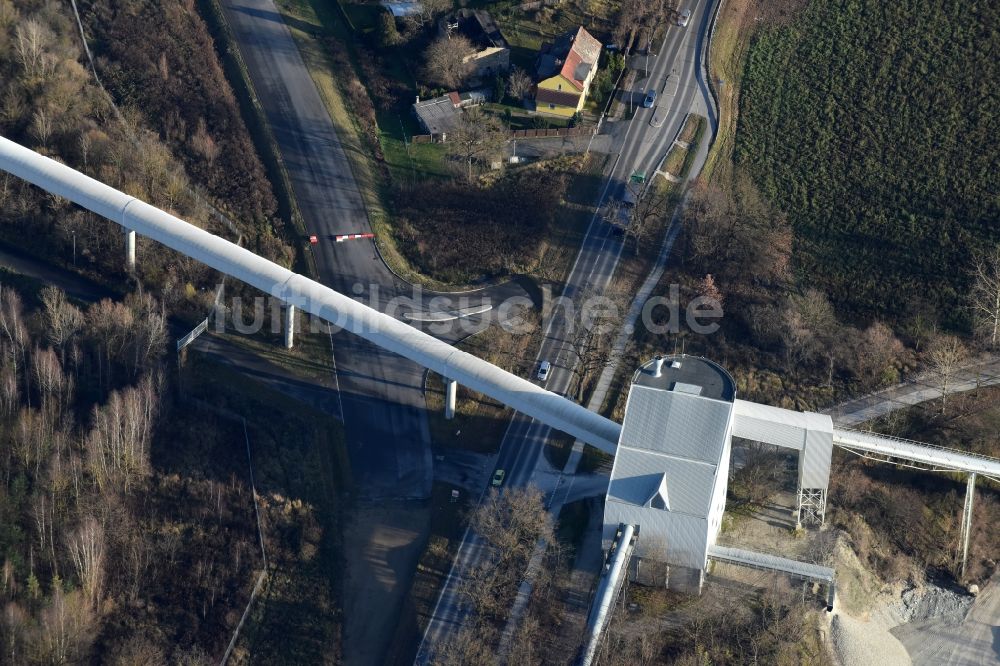 Luftbild Herzfelde - Baustelle zum Neubau der OU Ortsumgehung der Bundesstraße B 1n Herzfelde im Bundesland Brandenburg