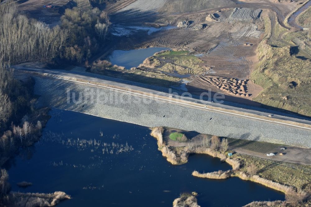 Herzfelde aus der Vogelperspektive: Baustelle zum Neubau der OU Ortsumgehung der Bundesstraße B 1n Herzfelde im Bundesland Brandenburg