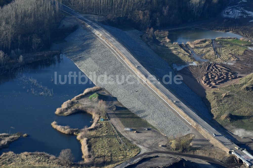 Luftaufnahme Herzfelde - Baustelle zum Neubau der OU Ortsumgehung der Bundesstraße B 1n Herzfelde im Bundesland Brandenburg