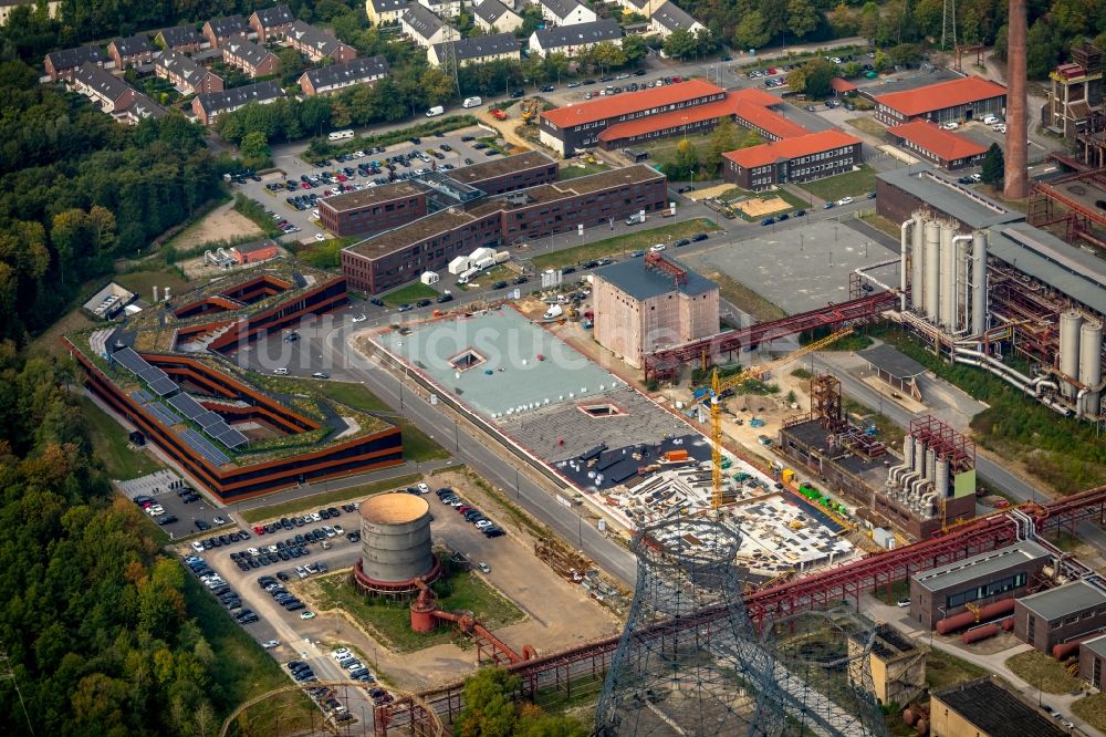 Luftaufnahme Essen - Baustelle zum Neubau eines Parkhauses in Essen im Bundesland Nordrhein-Westfalen, Deutschland