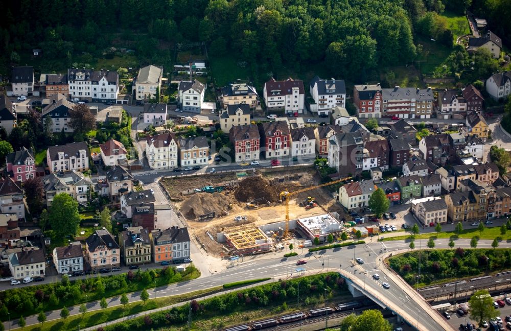 Hagen aus der Vogelperspektive: Baustelle zum Neubau eines Pflegeheimes an der Oberen Isenbergstraße im Stadtbezirk Hohenlimburg in Hagen im Bundesland Nordrhein-Westfalen