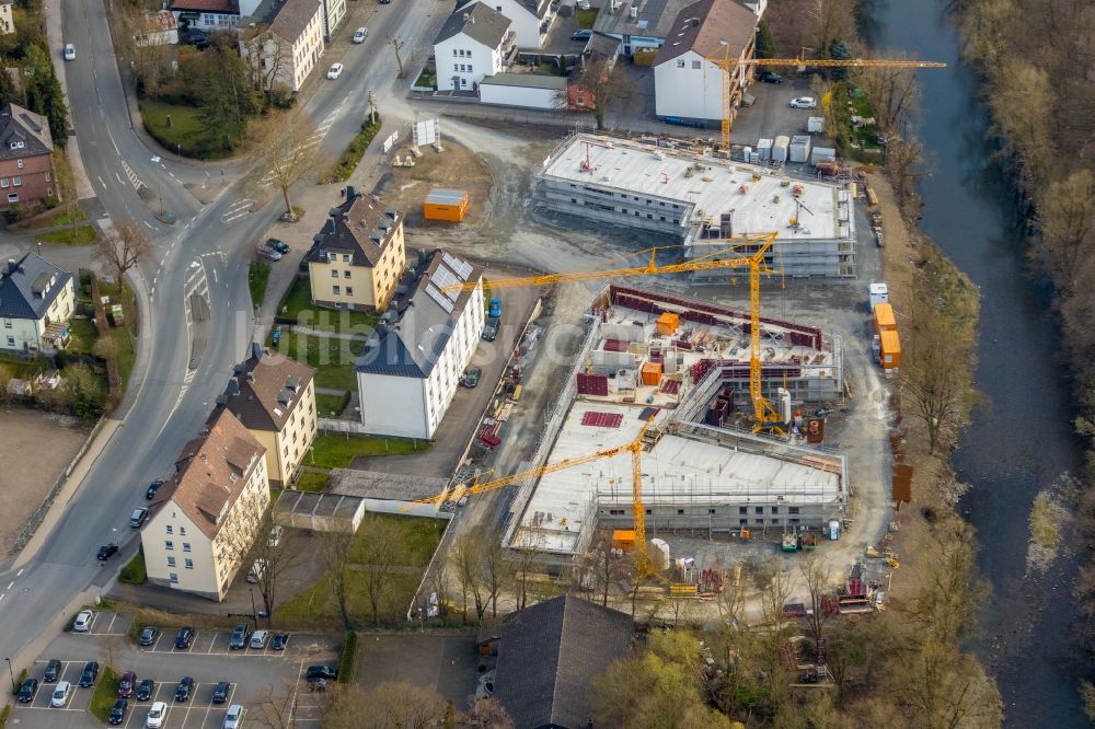 Luftaufnahme Arnsberg - Baustelle zum Neubau eines Pflegezentrums in Arnsberg im Bundesland Nordrhein-Westfalen, Deutschland