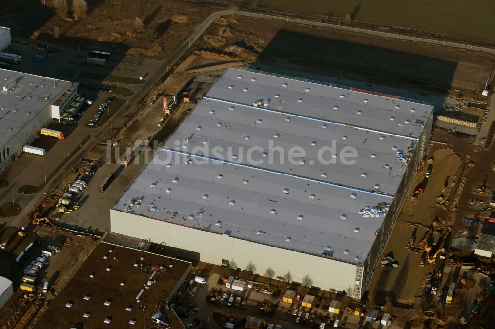 Trebbin von oben - Baustelle zum Neubau des Poco - Domäne- Zentrallager in Trebbin im Bundesland Brandenburg