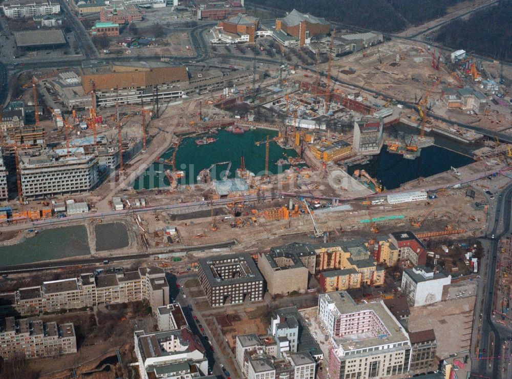 Berlin aus der Vogelperspektive: Baustelle zum Neubau des Potsdamer Platzes in Berlin