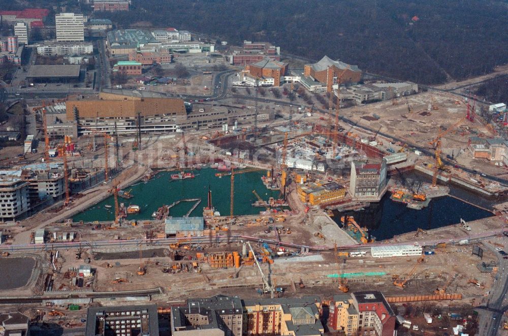 Berlin von oben - Baustelle zum Neubau des Potsdamer Platzes in Berlin