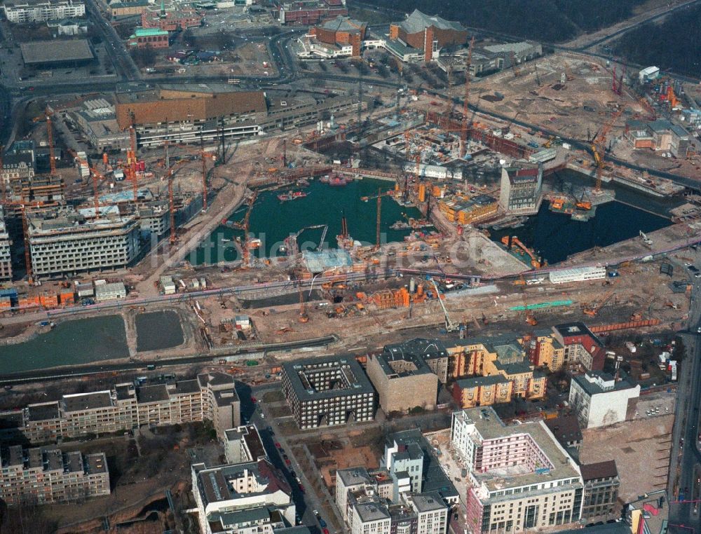 Berlin aus der Vogelperspektive: Baustelle zum Neubau des Potsdamer Platzes in Berlin