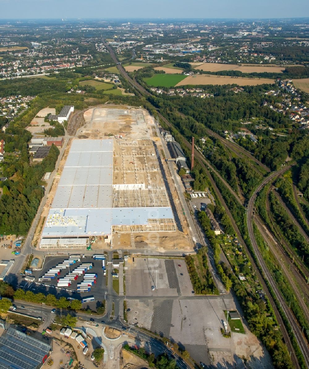 Luftaufnahme Bochum - Baustelle zum Neubau von Produktions- und Logistik- Hallen am OPEL Werk II und III in Langendreer in Bochum im Bundesland Nordrhein-Westfalen