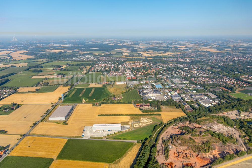 Luftaufnahme Ahlen - Baustelle zum Neubau einer Produktionshalle der Leifeld Metal Spinning AG in Ahlen im Bundesland Nordrhein-Westfalen, Deutschland