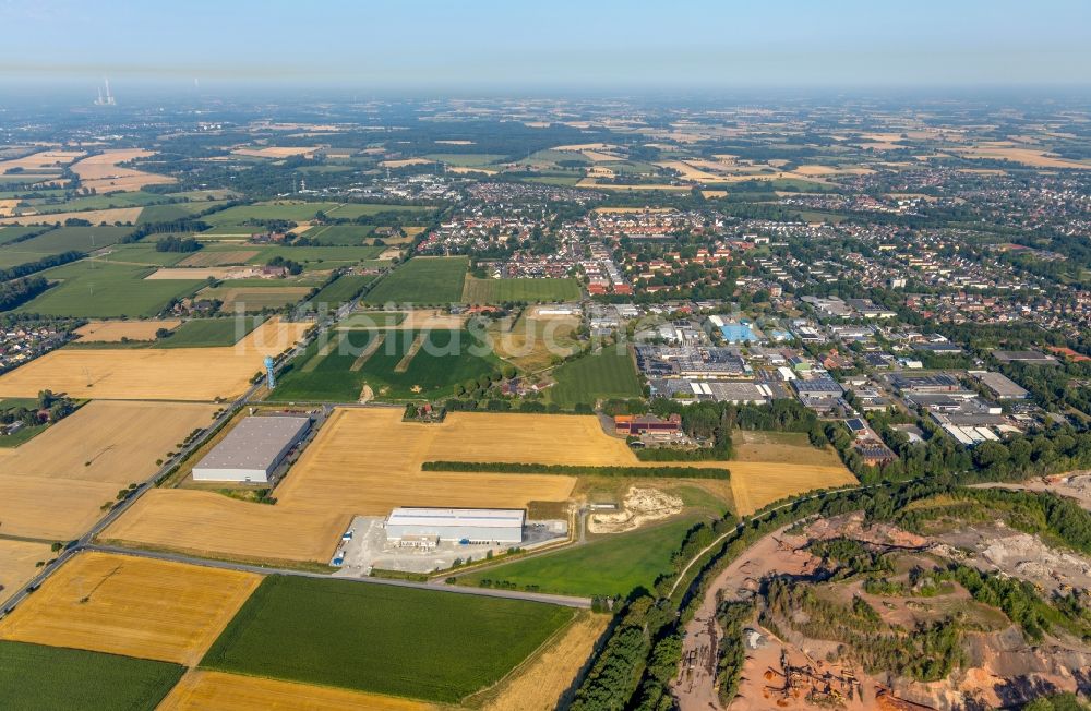 Ahlen von oben - Baustelle zum Neubau einer Produktionshalle der Leifeld Metal Spinning AG in Ahlen im Bundesland Nordrhein-Westfalen, Deutschland