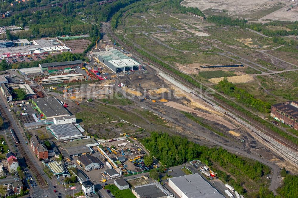 Dortmund von oben - Baustelle zum Neubau RRX- Betriebswerk an der Bornstraße durch die dechant hoch- und ingenieurbau gmbh in Dortmund im Bundesland Nordrhein-Westfalen