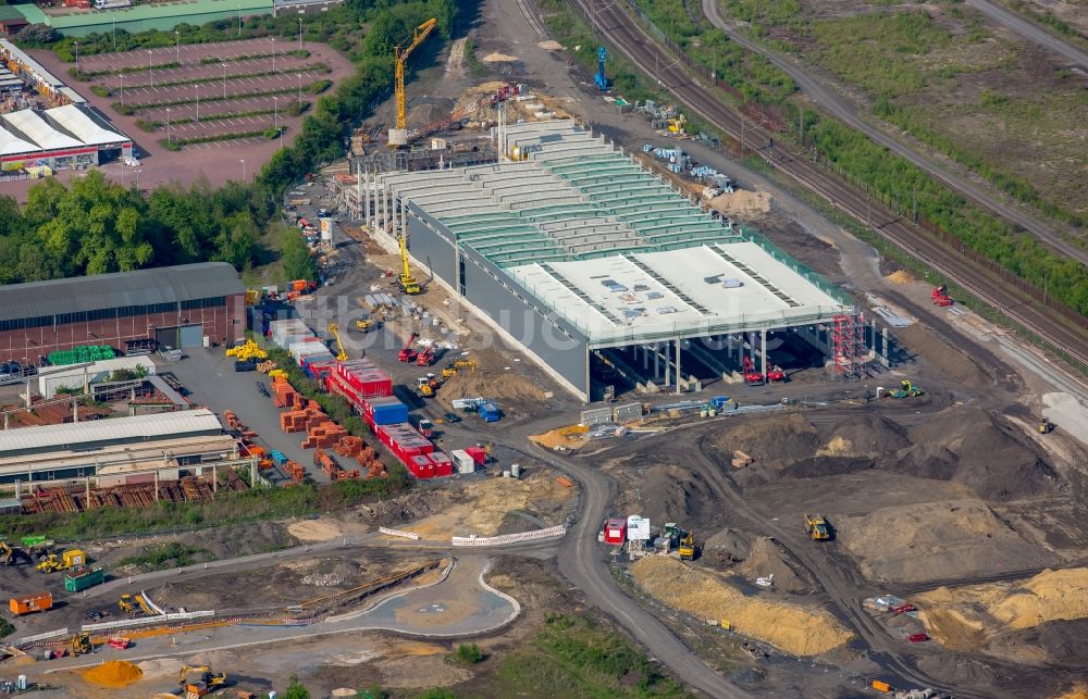 Dortmund aus der Vogelperspektive: Baustelle zum Neubau RRX- Betriebswerk an der Bornstraße durch die dechant hoch- und ingenieurbau gmbh in Dortmund im Bundesland Nordrhein-Westfalen