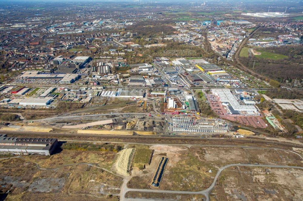 Dortmund von oben - Baustelle zum Neubau RRX- Betriebswerk an der Bornstraße durch die dechant hoch- und ingenieurbau gmbh in Dortmund im Bundesland Nordrhein-Westfalen