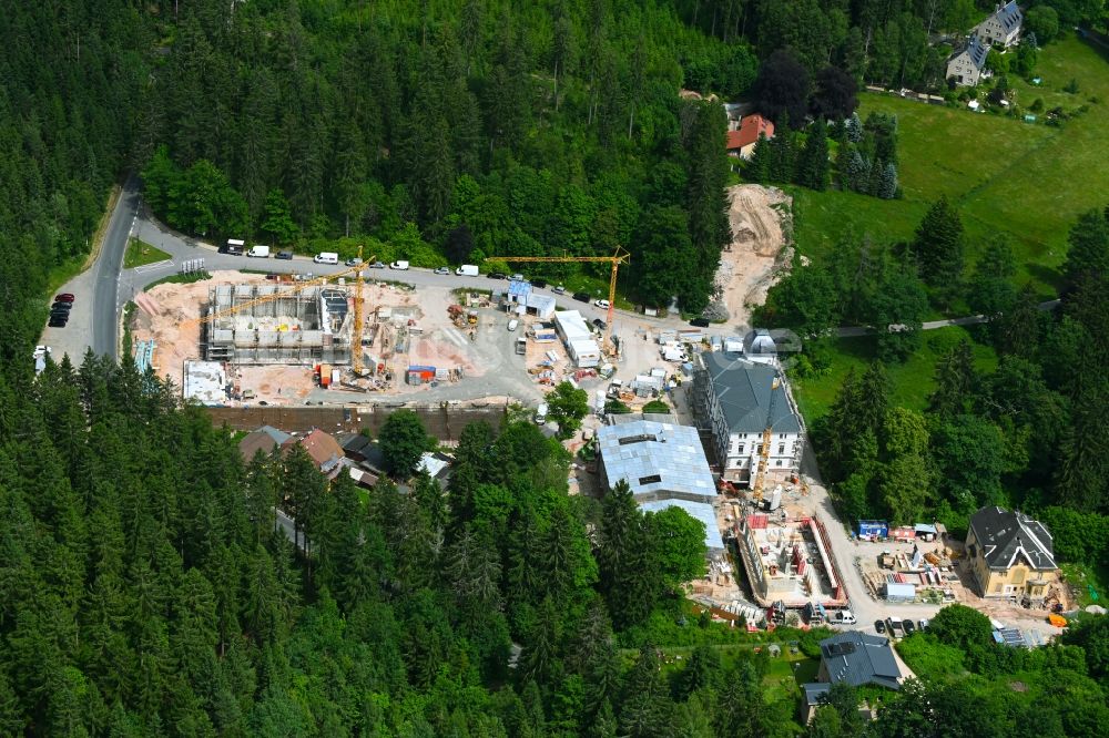 Bad Reiboldsgrün von oben - Baustelle zum Neubau des Schulgebäudes Forstschule in Bad Reiboldsgrün im Bundesland Sachsen, Deutschland