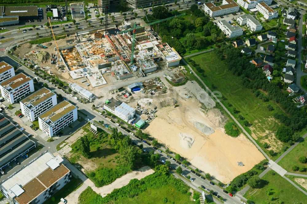 Luftaufnahme Berlin - Baustelle zum Neubau des Schulgebäudes einer Gemeinschaftsschule in Berlin, Deutschland