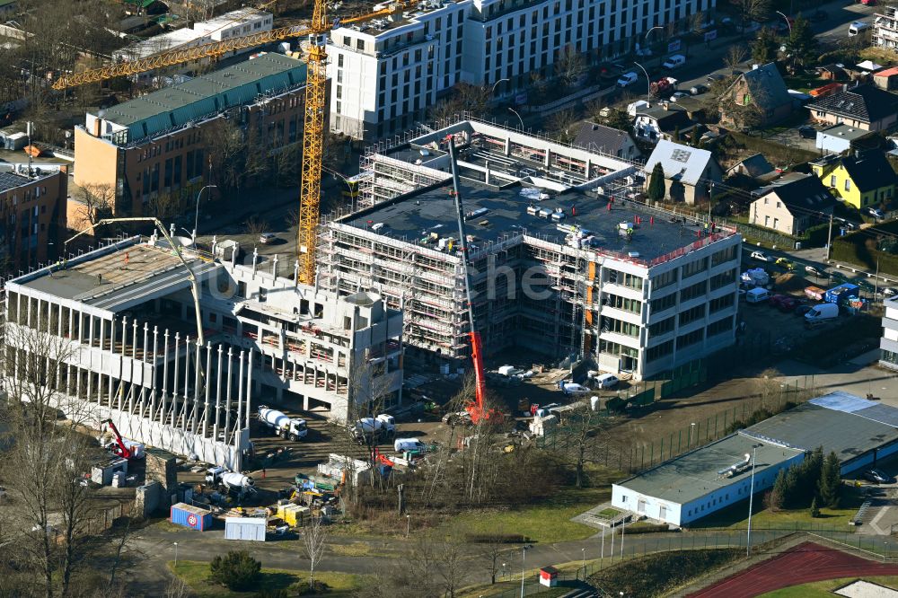 Luftbild Berlin - Baustelle zum Neubau des Schulgebäudes 49. Grundschule Pankow in Berlin, Deutschland