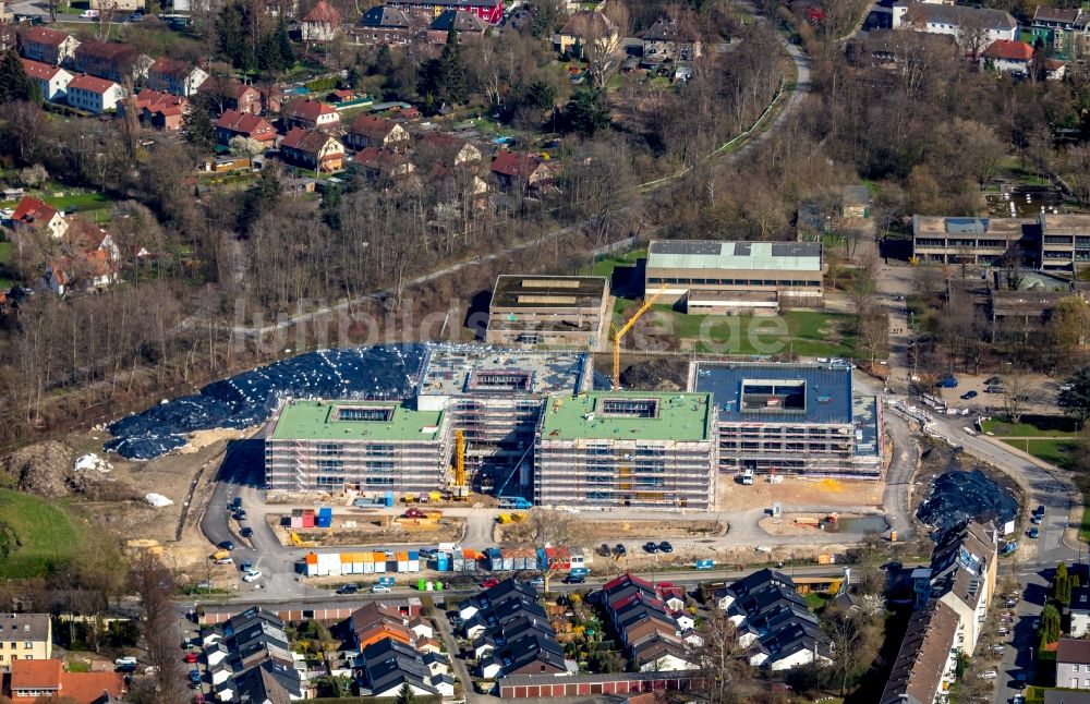 Luftaufnahme Essen - Baustelle zum Neubau des Schulgebäudes der Gustav-Heinemann-Schule in Essen im Bundesland Nordrhein-Westfalen, Deutschland