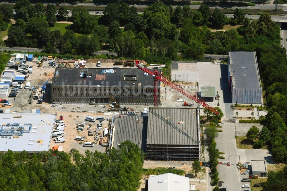 Frankfurt am Main von oben - Baustelle zum Neubau des Schulgebäudes Gymnasium Nord (Westhausen) in Frankfurt am Main im Bundesland Hessen, Deutschland