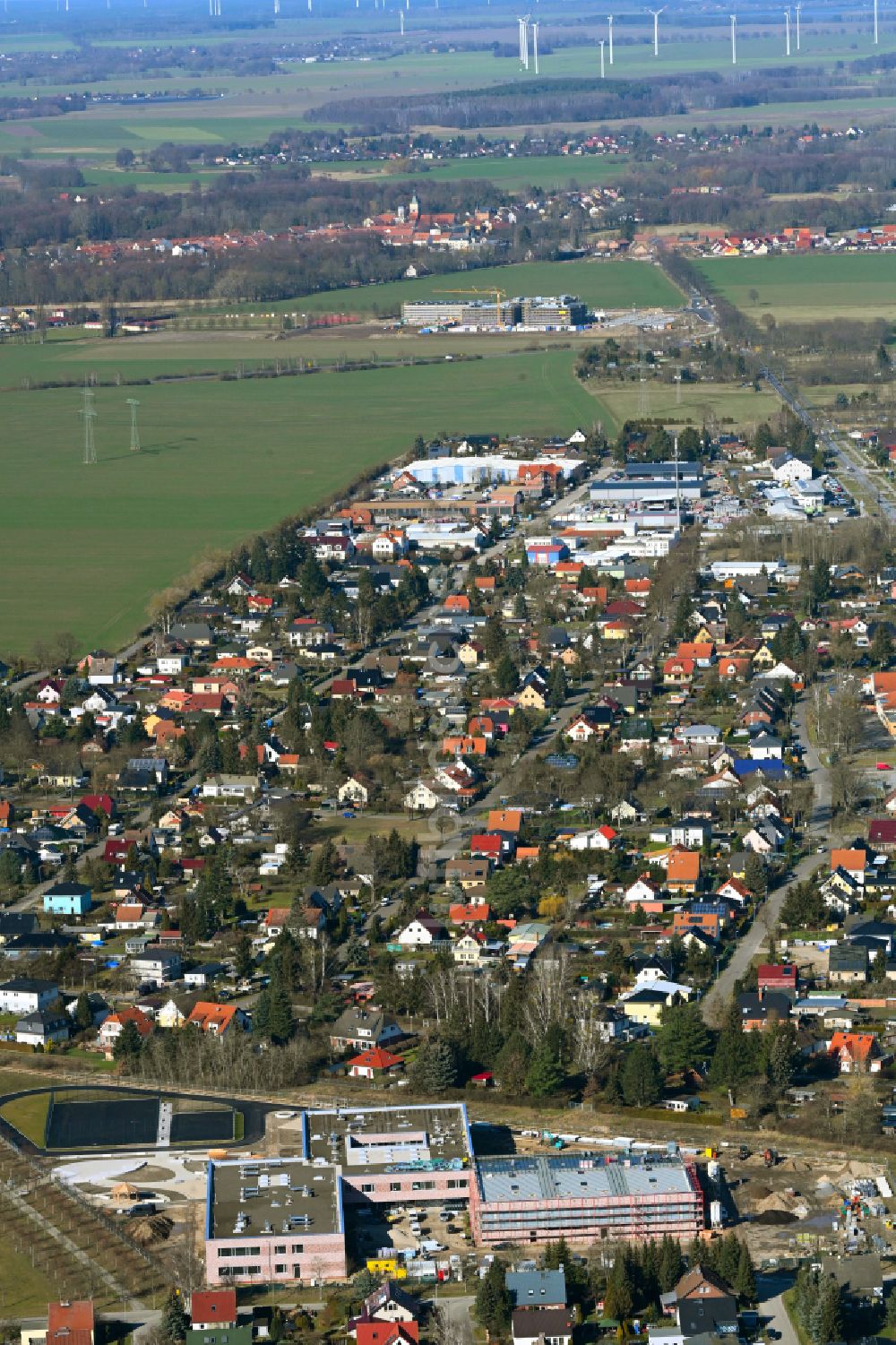 Luftbild Fredersdorf-Vogelsdorf - Baustelle zum Neubau des Schulgebäudes an der Landstraße - Lenbachstraße in Fredersdorf-Vogelsdorf im Bundesland Brandenburg, Deutschland