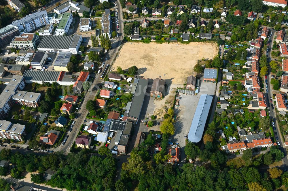 Luftbild Berlin - Baustelle zum Neubau des Schulgebäudes im Ortsteil Köpenick in Berlin, Deutschland