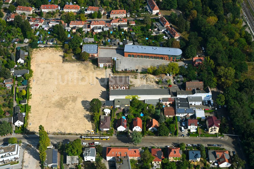 Berlin aus der Vogelperspektive: Baustelle zum Neubau des Schulgebäudes im Ortsteil Köpenick in Berlin, Deutschland