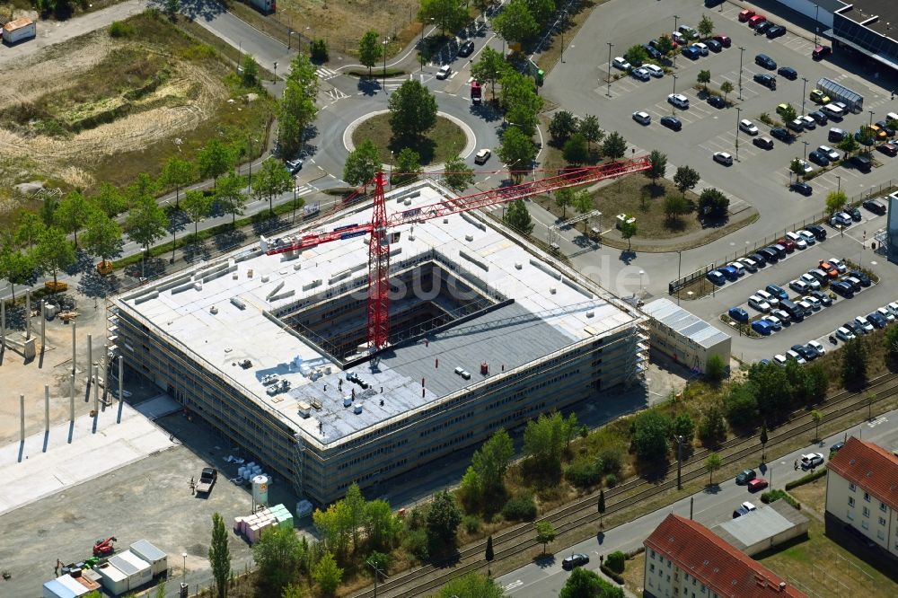 Luftaufnahme Leipzig - Baustelle zum Neubau des Schulgebäudes im Ortsteil Wiederitzsch in Leipzig im Bundesland Sachsen, Deutschland