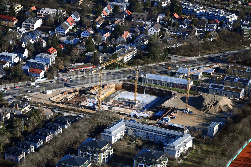 Luftbild München - Baustelle zum Neubau des Schulgebäudes der Realschule im Ortsteil Moosach in München im Bundesland Bayern, Deutschland