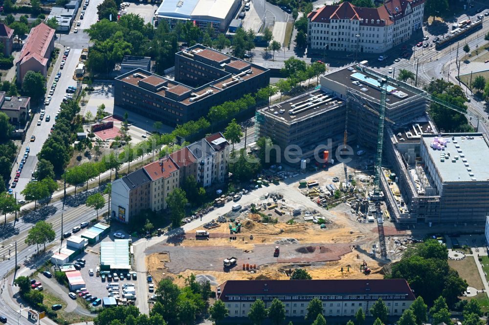 Leipzig aus der Vogelperspektive: Baustelle zum Neubau des Schulgebäudes Schule an der Prager Spitze in Leipzig im Bundesland Sachsen, Deutschland