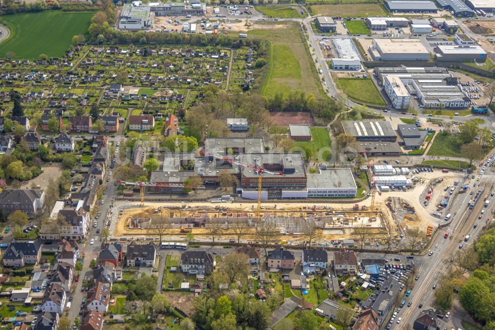 Bochum aus der Vogelperspektive: Baustelle zum Neubau des Schulgebäudes Schulzentrum Gerthe in Bochum im Bundesland Nordrhein-Westfalen, Deutschland