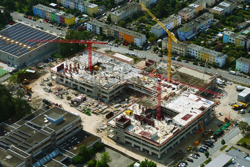 Nürnberg aus der Vogelperspektive: Baustelle zum Neubau des Schulgebäudes Schulzentrum Südwest in Nürnberg im Bundesland Bayern, Deutschland