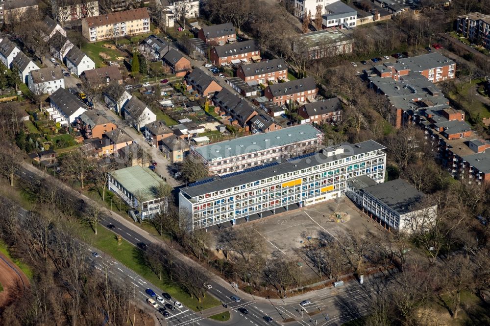 Luftbild Gelsenkirchen - Baustelle zum Neubau des Schulgebäudes zur Erweiterung der Lessing Realschule Gelsenkirchen an der Grenzstraße in Gelsenkirchen im Bundesland Nordrhein-Westfalen, Deutschland