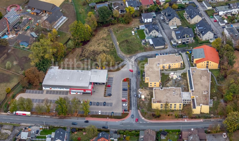 Bönen aus der Vogelperspektive: Baustelle zum Neubau eines Seniorenzentrums in Bönen im Bundesland Nordrhein-Westfalen, Deutschland