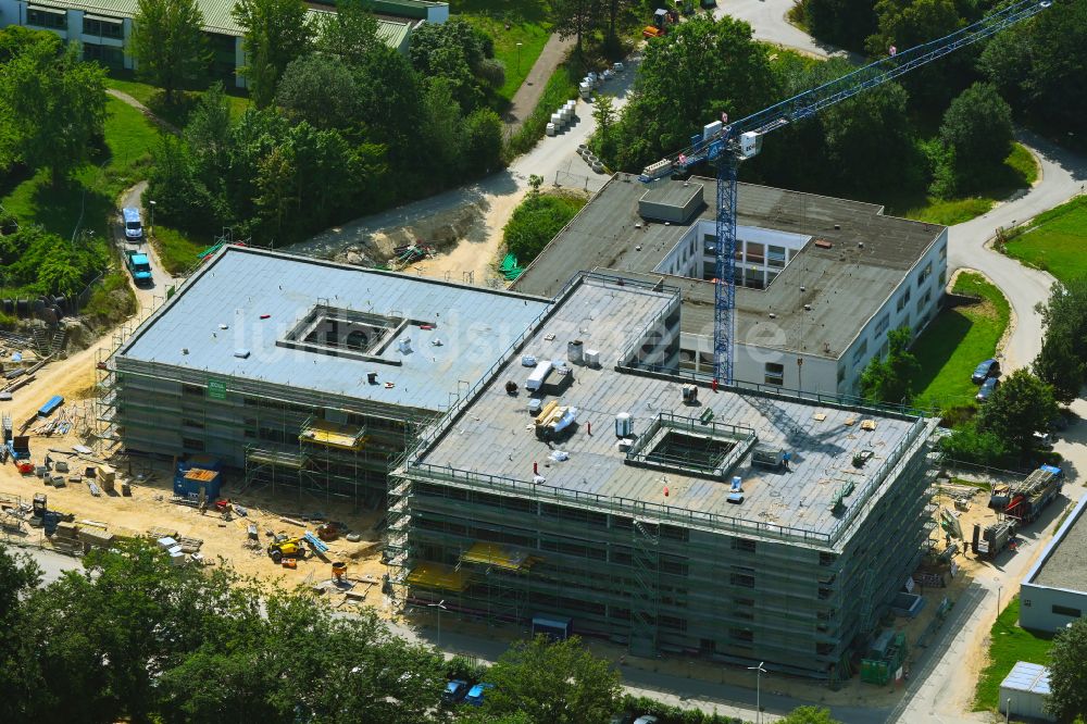 Luftaufnahme Günzburg - Baustelle zum Neubau eines Seniorenzentrums in Günzburg im Bundesland Bayern, Deutschland