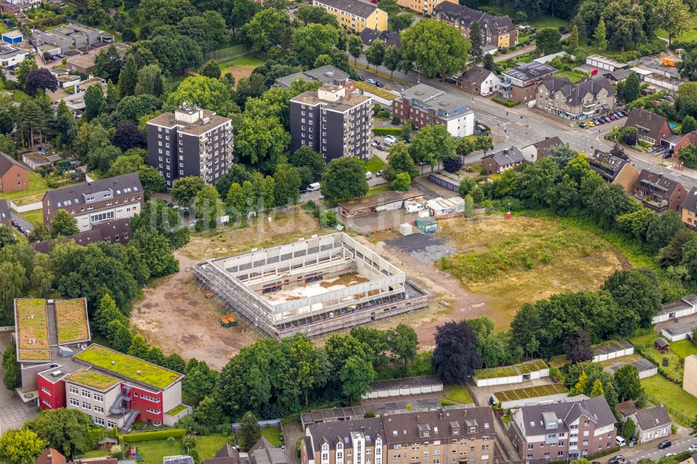 Bottrop aus der Vogelperspektive: Baustelle zum Neubau der Sporthalle des Josef-Albers-Gymnasium Bottrop im Ortsteil Stadtmitte in Bottrop im Bundesland Nordrhein-Westfalen, Deutschland