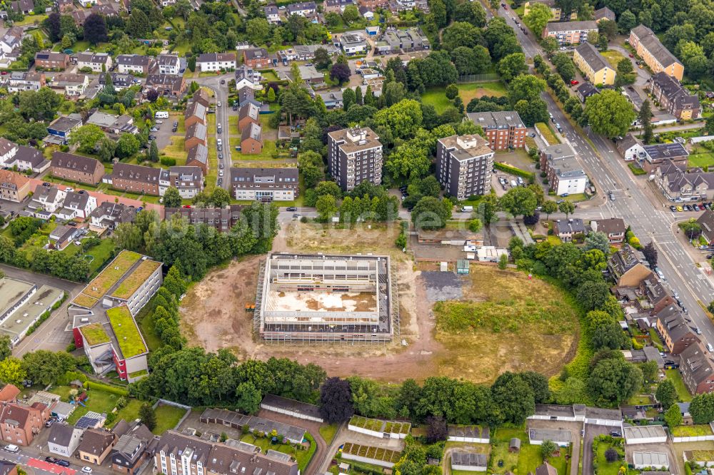 Luftbild Bottrop - Baustelle zum Neubau der Sporthalle des Josef-Albers-Gymnasium Bottrop im Ortsteil Stadtmitte in Bottrop im Bundesland Nordrhein-Westfalen, Deutschland