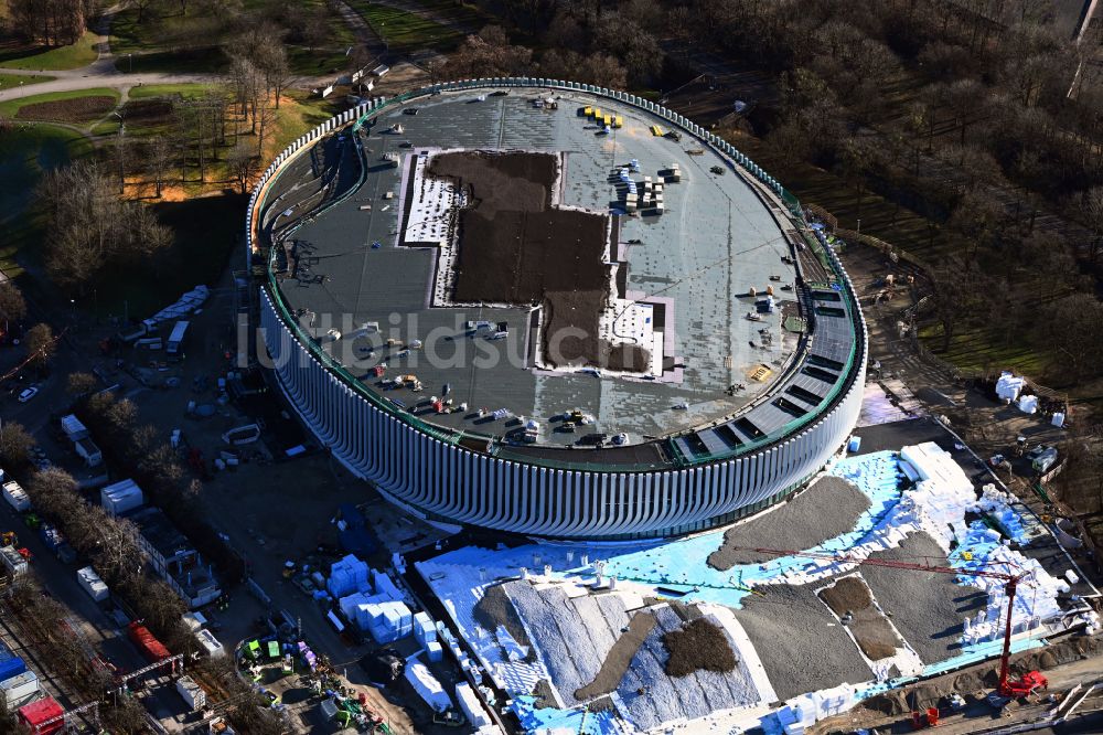 München aus der Vogelperspektive: Baustelle zum Neubau der Sporthalle SAP Garden in München im Bundesland Bayern, Deutschland